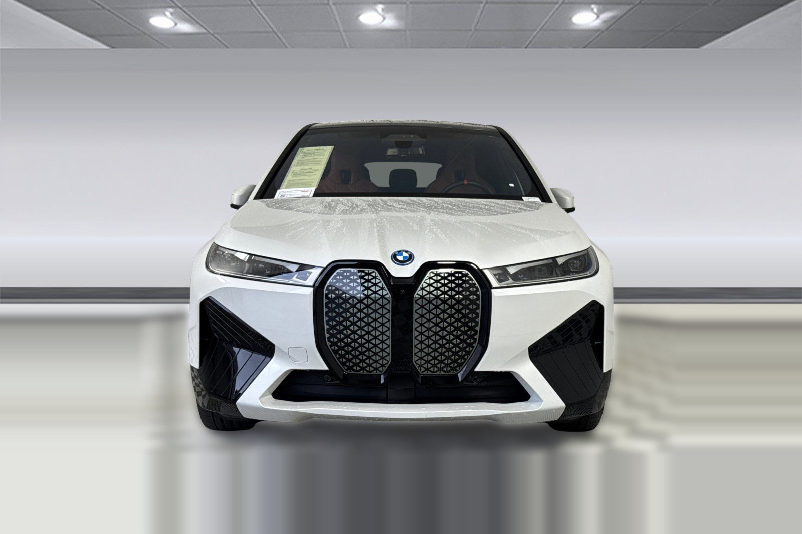 Used 2025 BMW iX M60 image 5