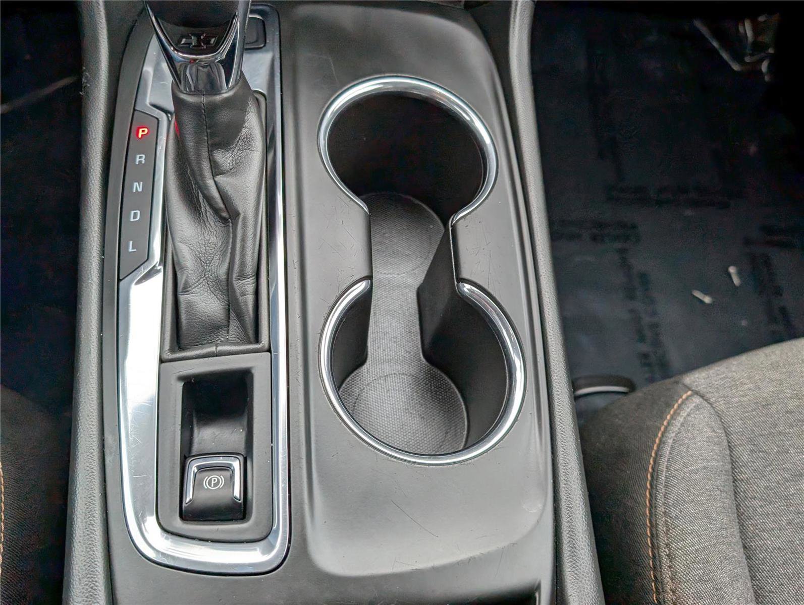 Used 2022 Chevrolet Equinox LT image 24