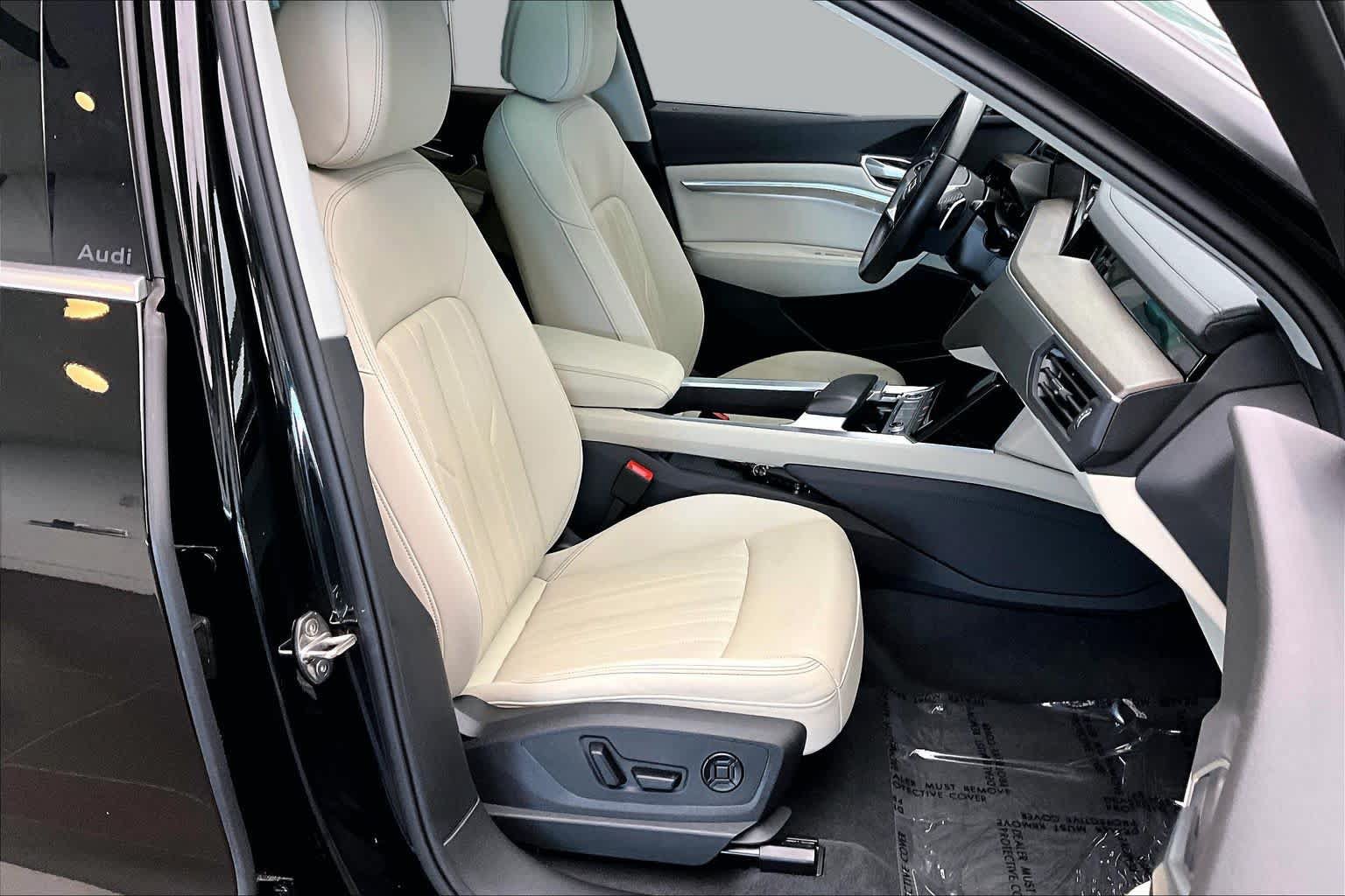 Used 2024 Audi Q8 e-tron Premium Plus AWD/4WD image 8