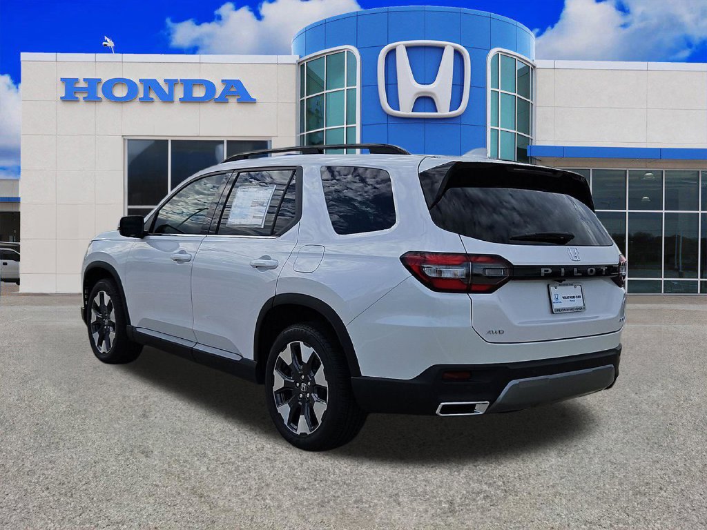 New 2026 Honda Pilot Elite image 5