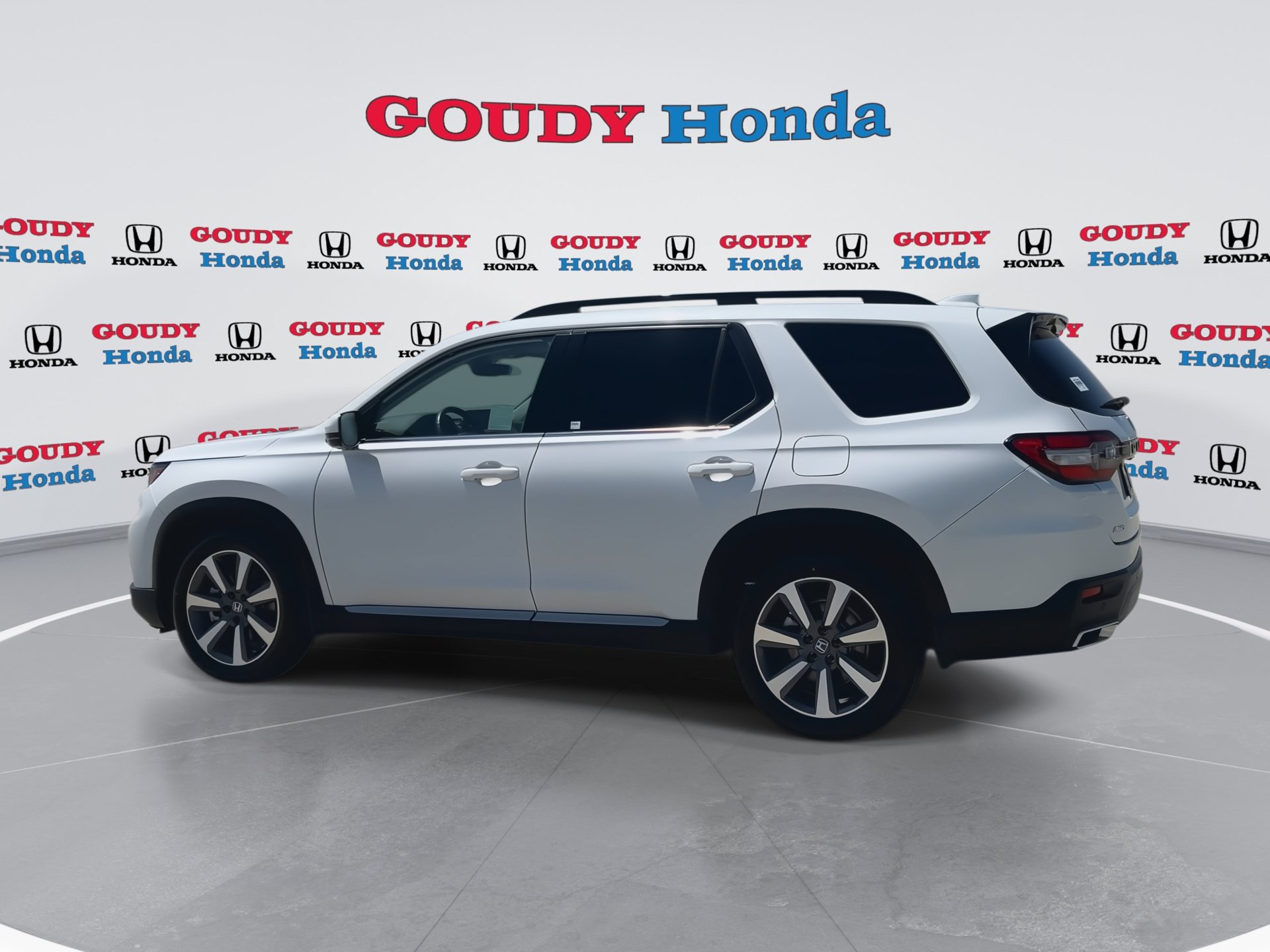 Certified 2023 Honda Pilot Elite image 6
