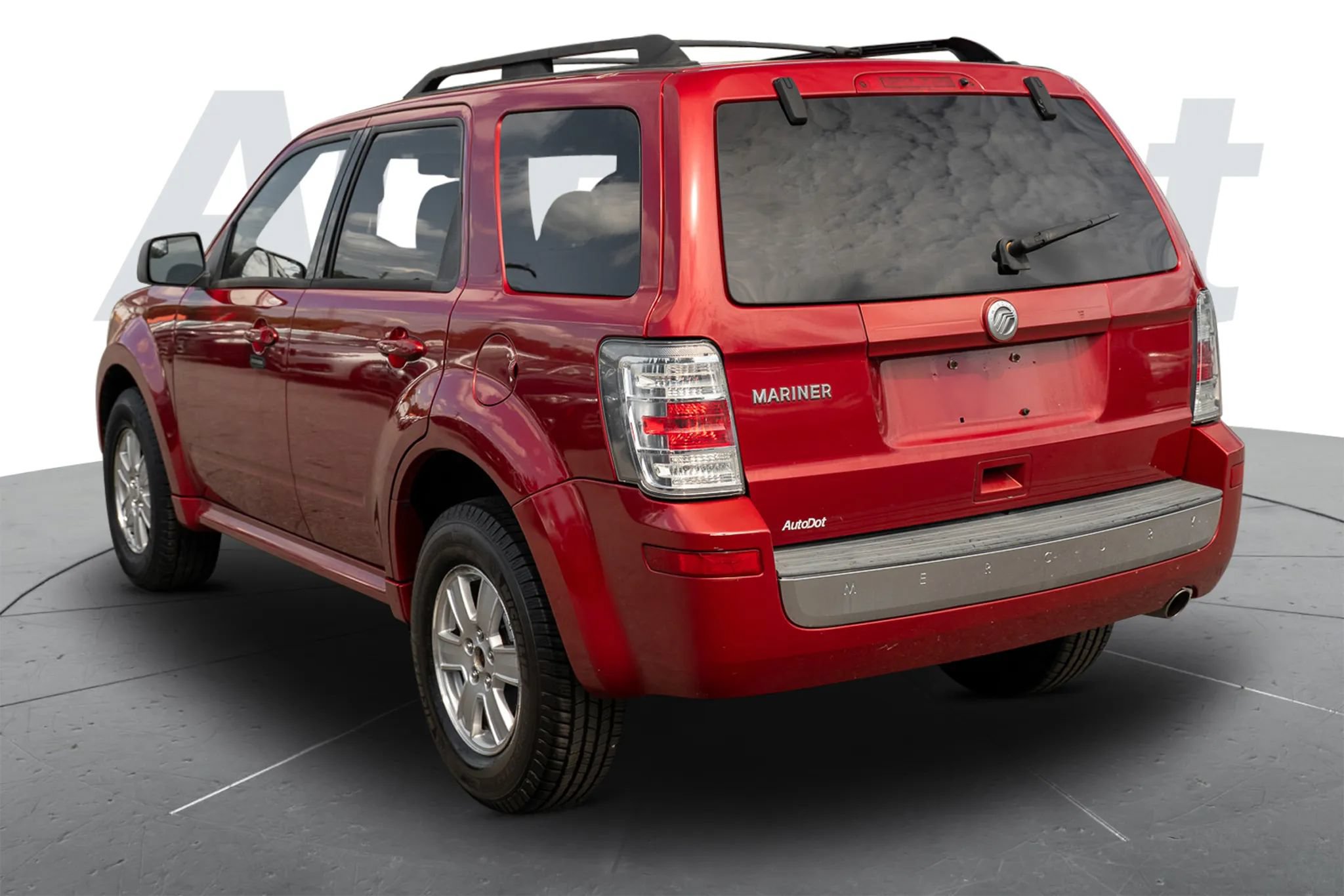 Used 2010 Mercury Mariner 4WD image 2