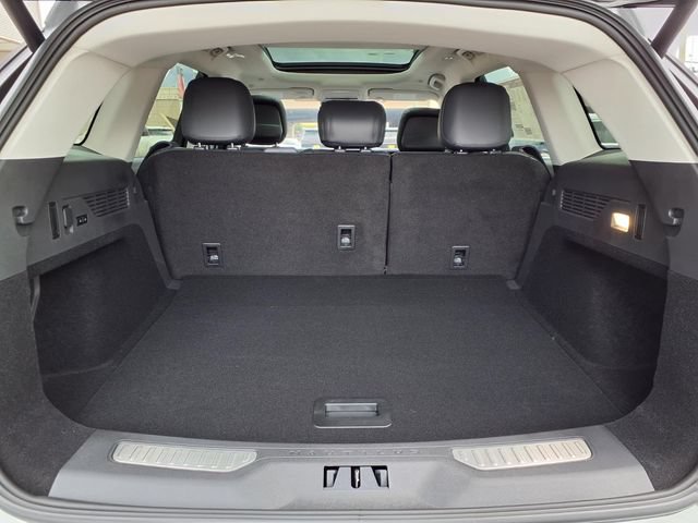 New 2026 Lincoln Nautilus Reserve AWD/4WD image 15
