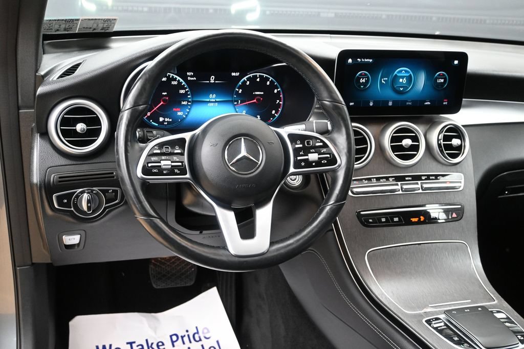 Used 2020 Mercedes-Benz GLC 300 4MATIC image 25