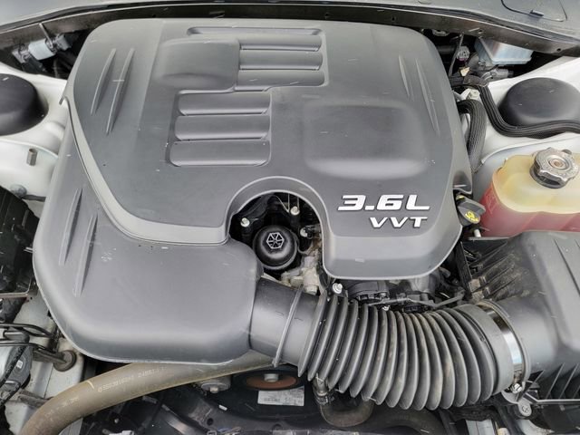 Certified 2022 Dodge Charger SXT w/ Cold Weather Package image 39