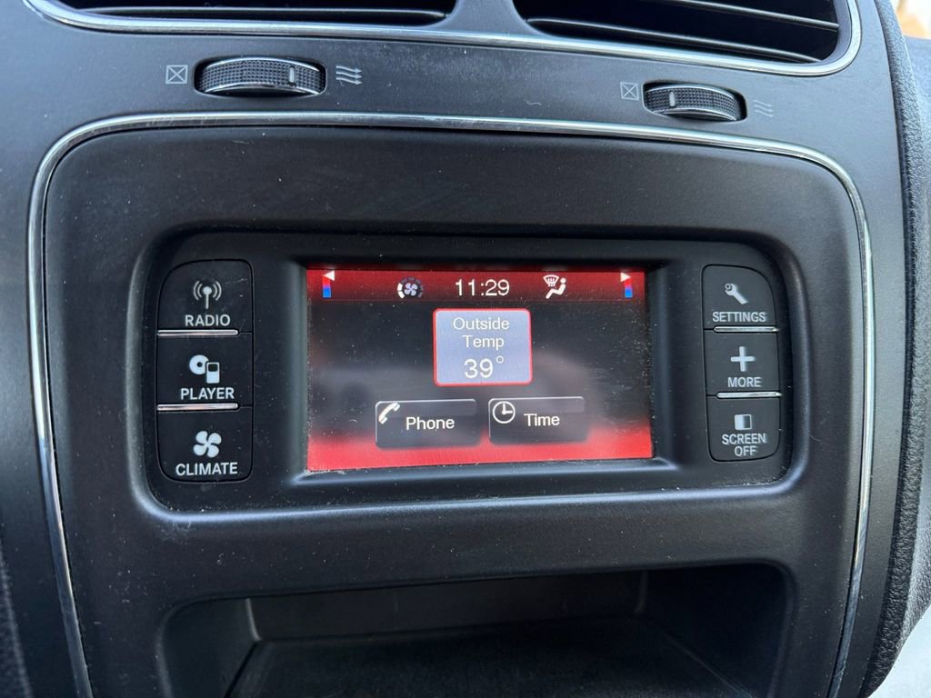 Used 2019 Dodge Journey SE w/ Connectivity Group image 18