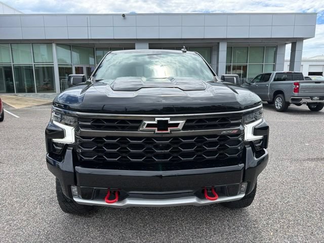 Used 2023 Chevrolet Silverado 1500 ZR2 AWD/4WD image 2