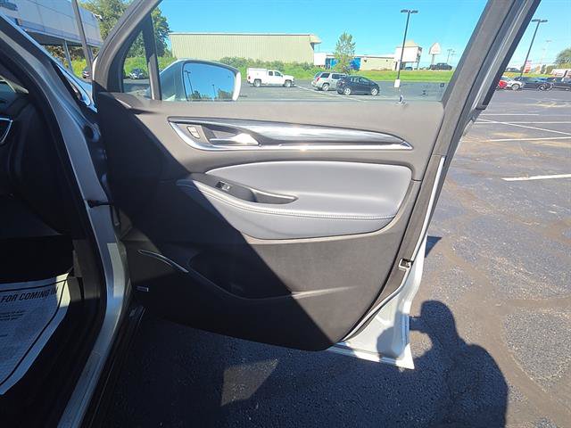 Used 2019 Buick Enclave Premium w/ Experience Buick Package AWD/4WD image 10