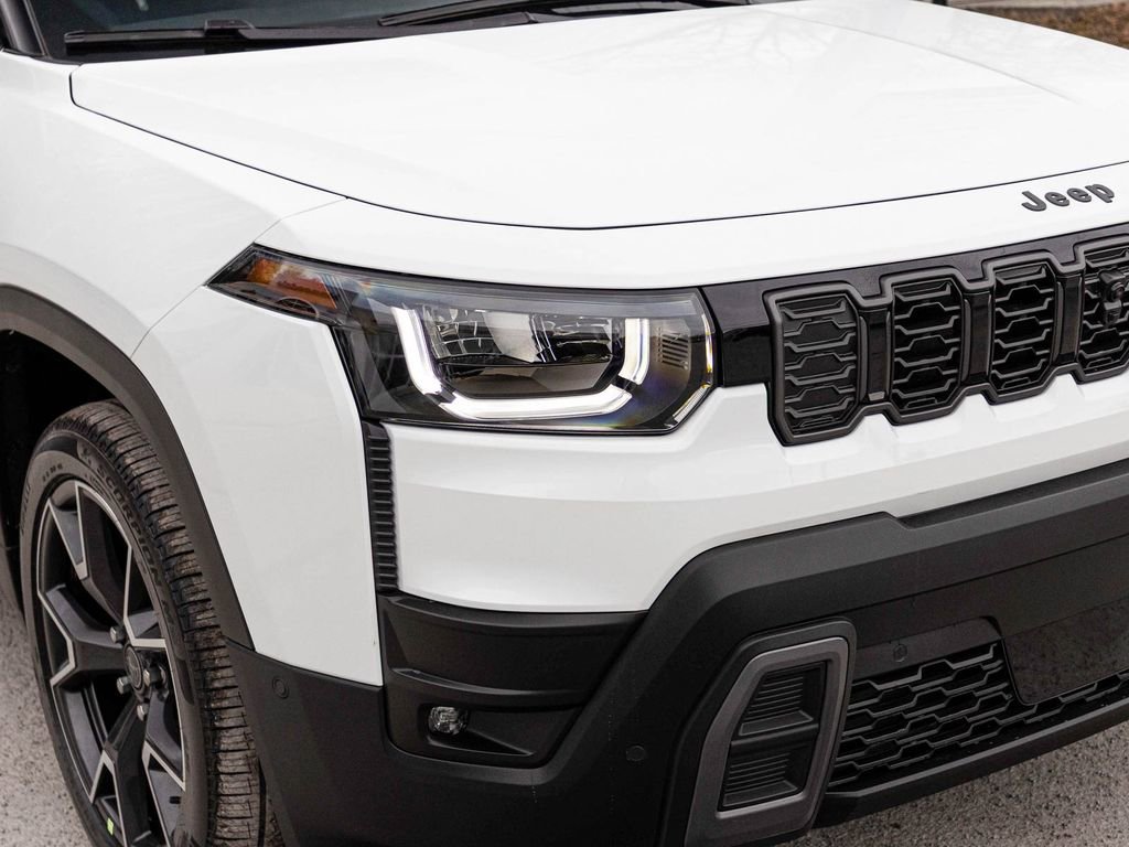 New 2026 Jeep Cherokee Overland w/ Advanced Pro Tech Group AWD/4WD image 31