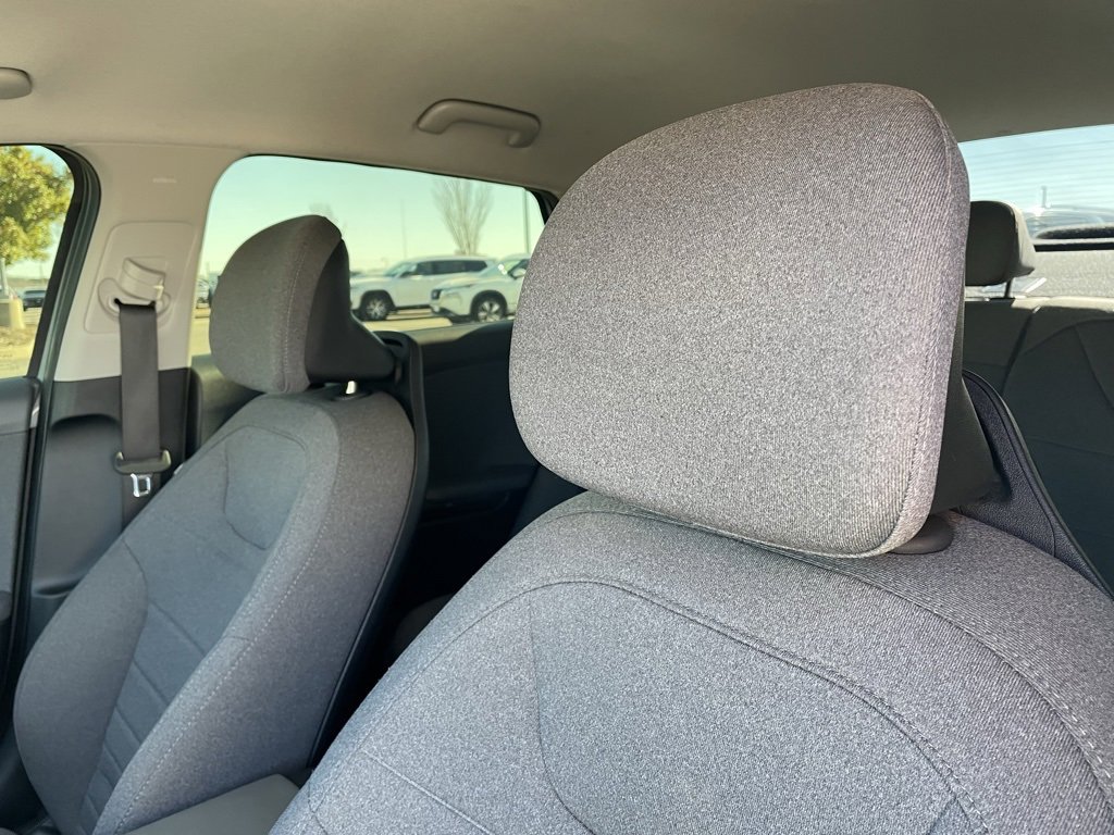 Used 2025 Kia K4 EX image 22