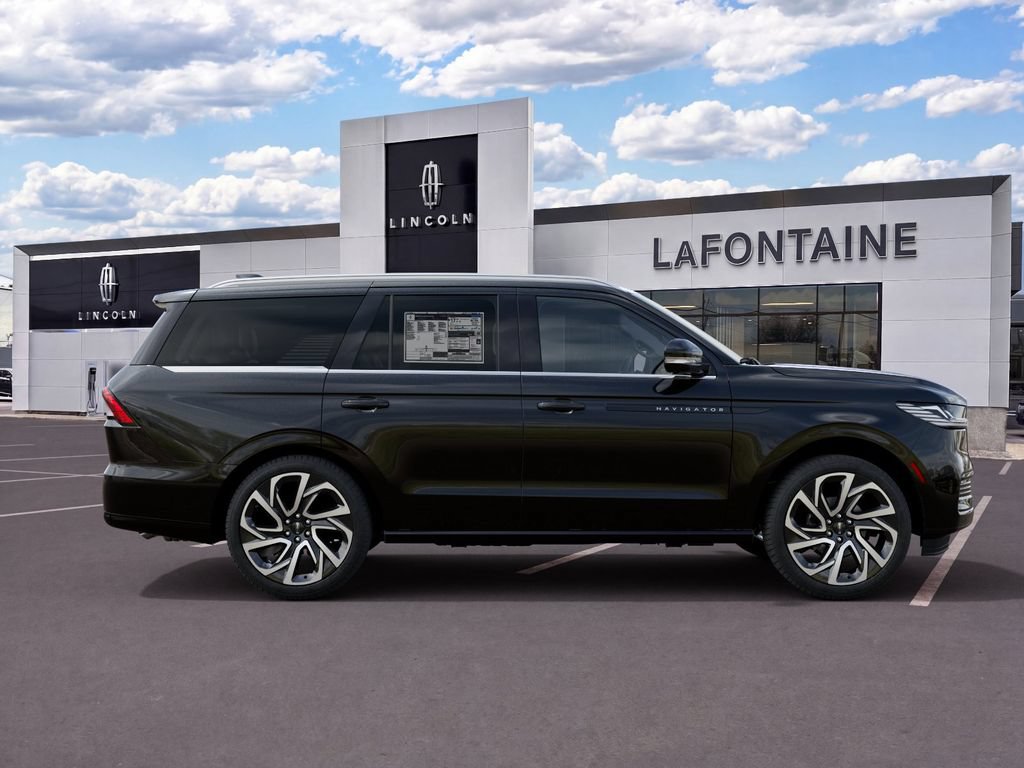 New 2027 Lincoln Navigator Black Label AWD/4WD image 5