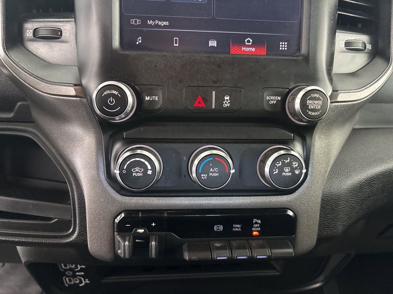 Used 2022 RAM 3500 Tradesman image 14