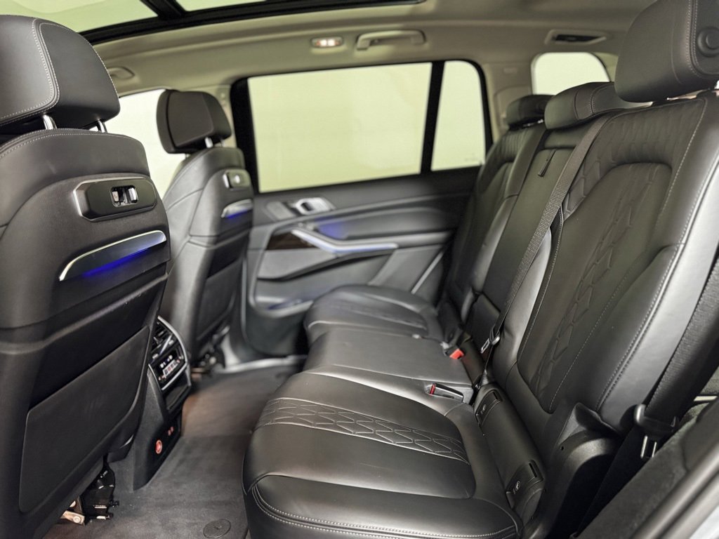 Used 2023 BMW X7 xDrive40i image 23