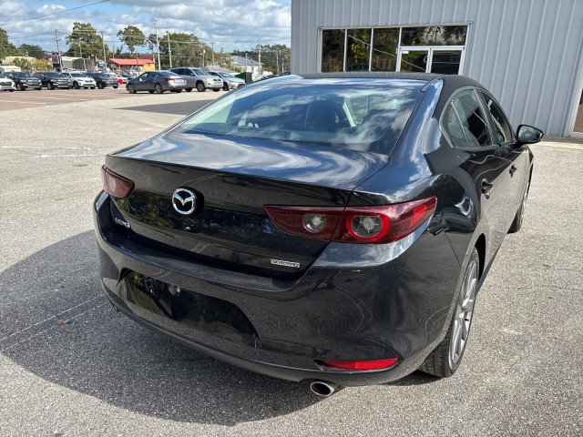 Used 2024 MAZDA MAZDA3 s image 9