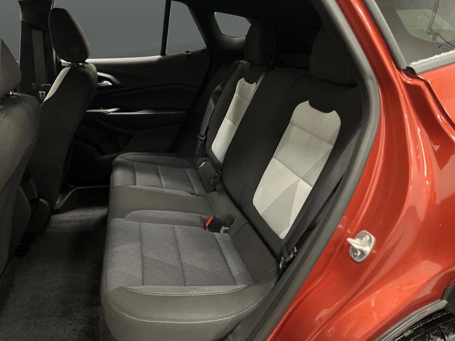 Used 2024 Chevrolet Trax RS w/ Driver Confidence Package image 25