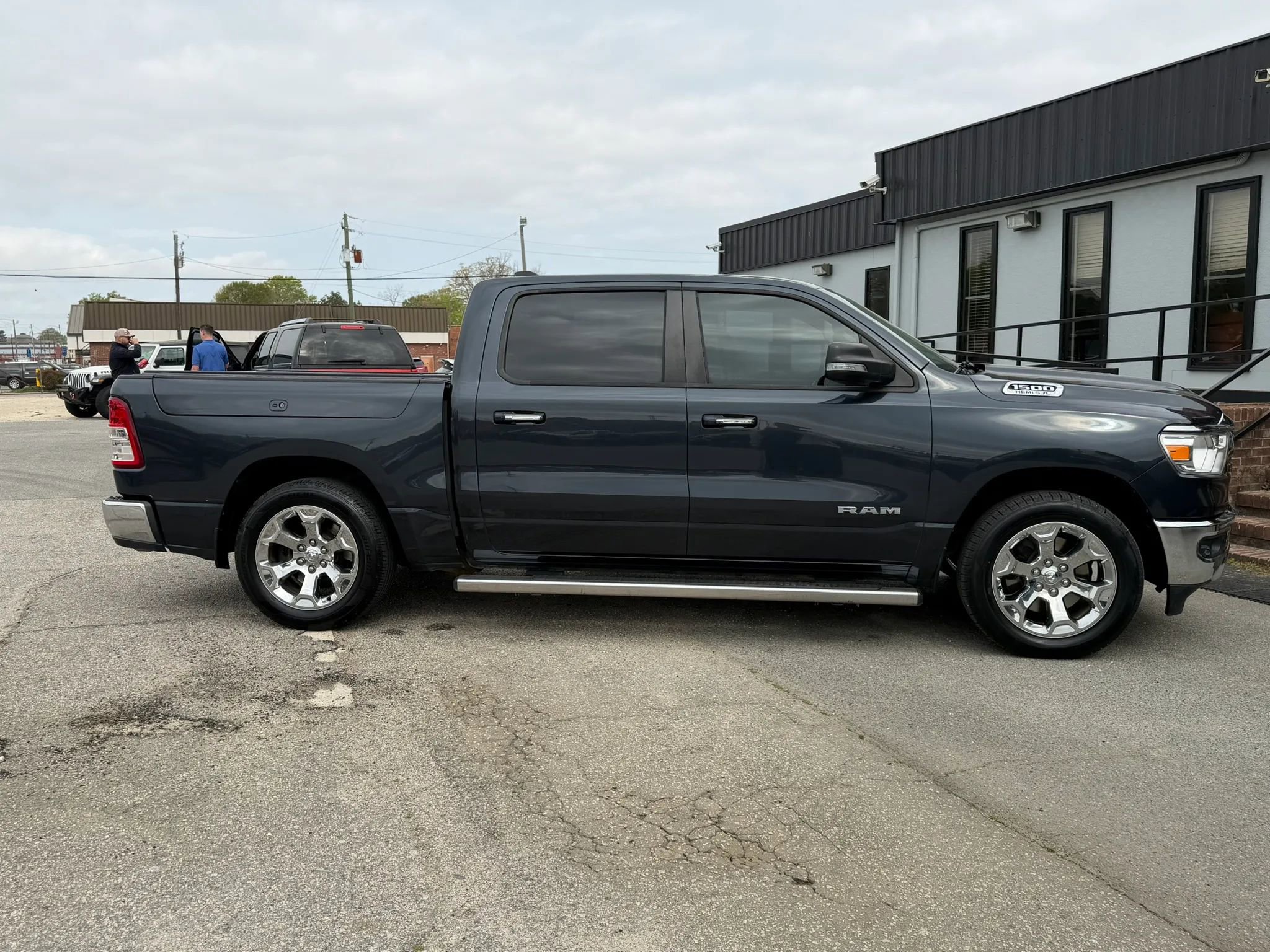 Used 2019 RAM 1500 Big Horn image 6