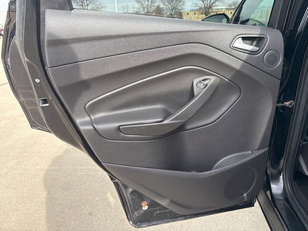 Used 2017 Ford Escape Titanium FWD image 18