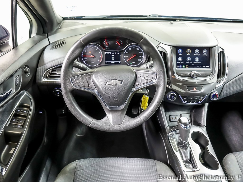 Certified 2019 Chevrolet Cruze LT w/ RS Package image 12