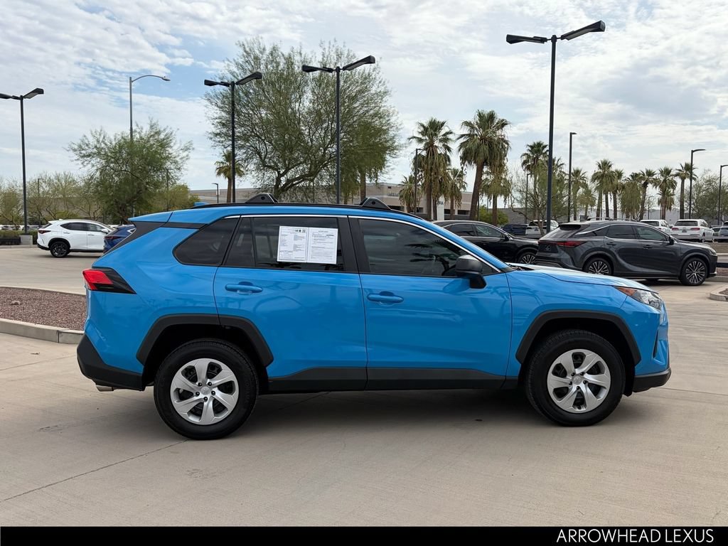 Used 2021 Toyota RAV4 LE w/ Carpet Mat Package (TMS) FWD image 7