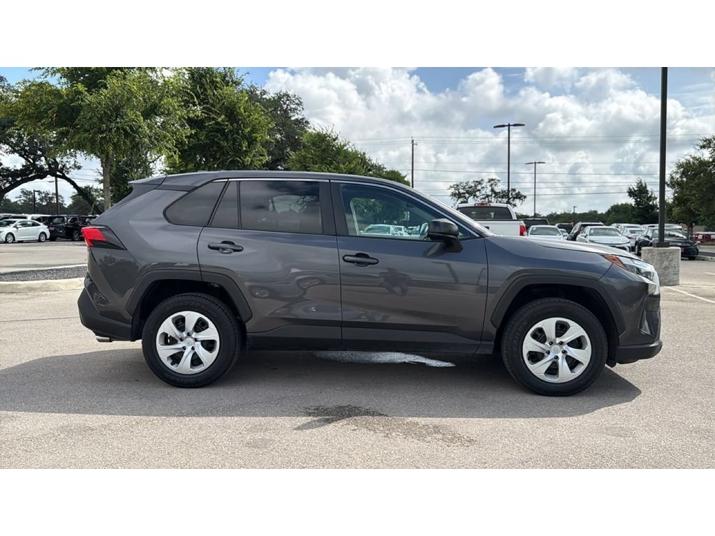 Used 2024 Toyota RAV4 LE FWD image 3