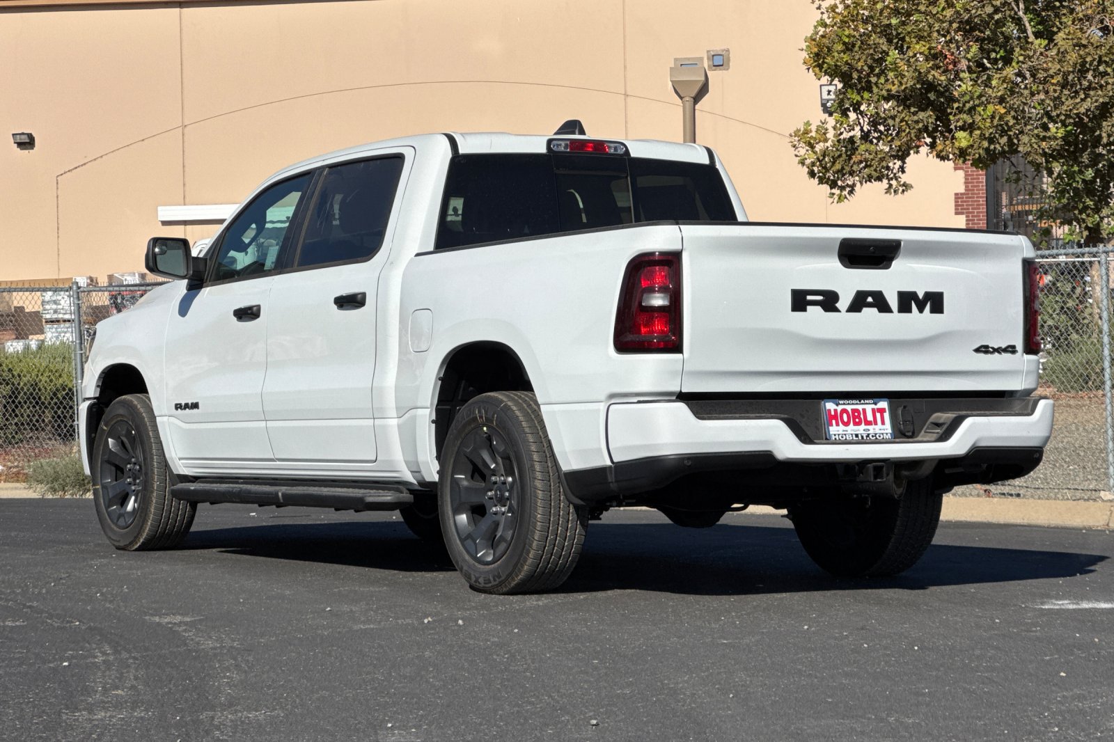 New 2026 RAM 1500 Express AWD/4WD image 5