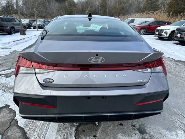 Certified 2025 Hyundai Elantra Blue image 4