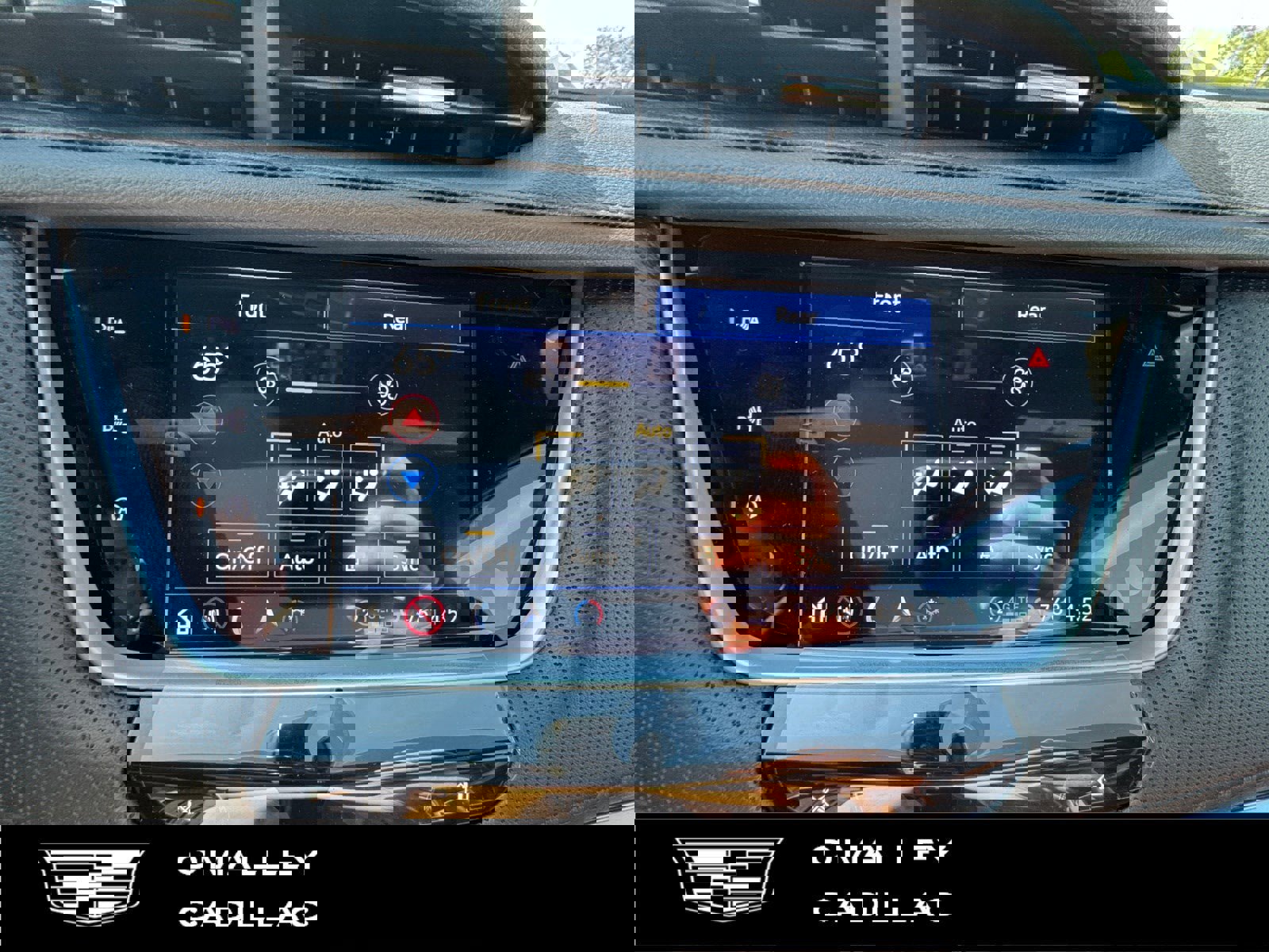 New 2025 Cadillac XT5 Premium Luxury w/ Technology Package image 18