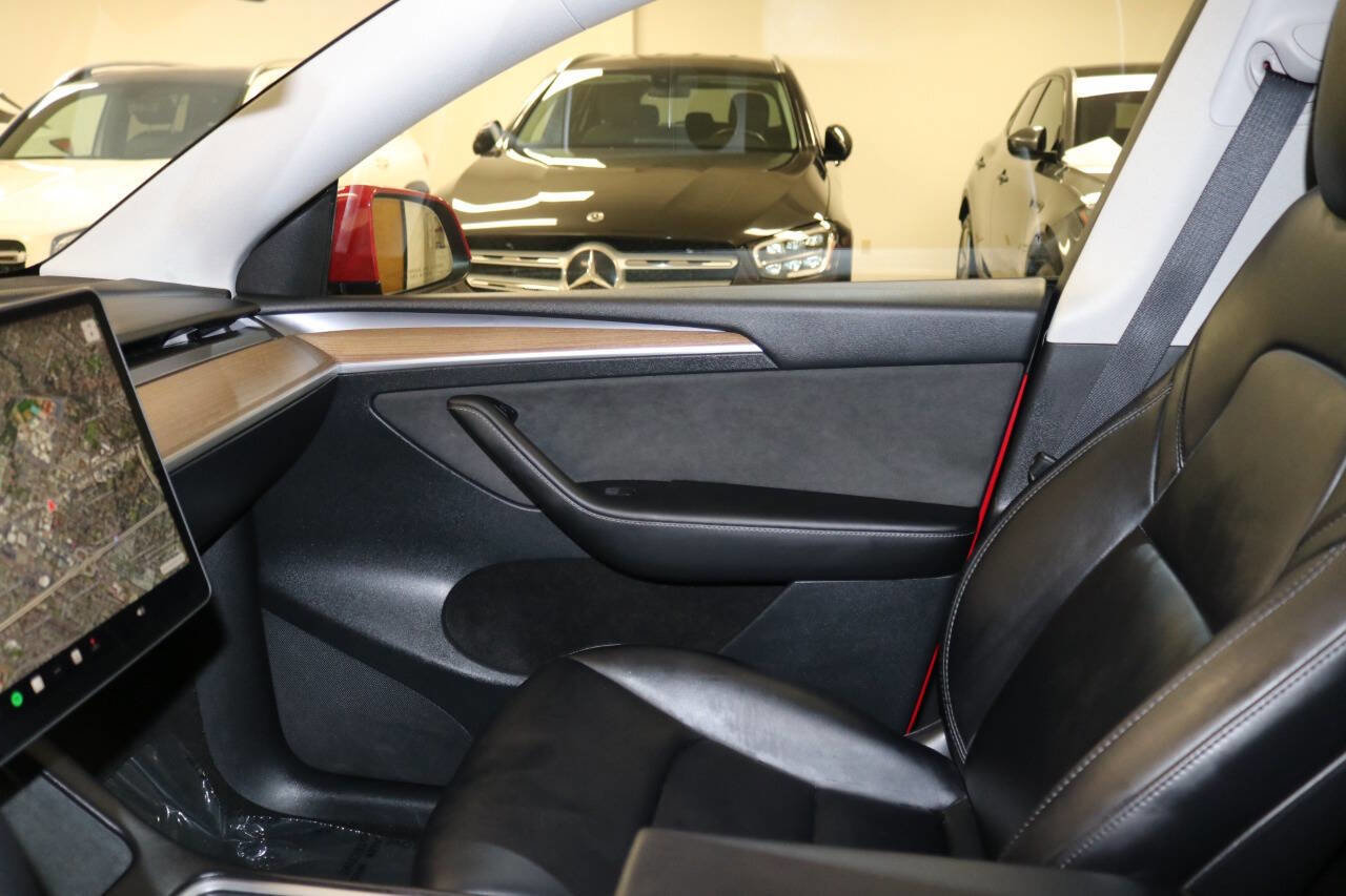 Used 2023 Tesla Model Y Performance image 64