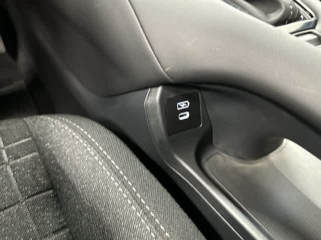 Certified 2027 Honda HR-V LX image 25
