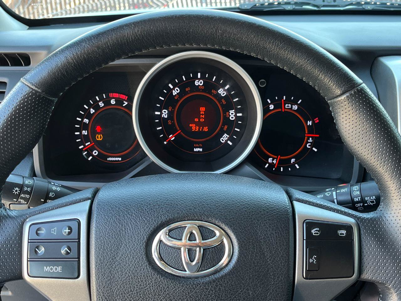 Used 2013 Toyota 4Runner Limited AWD/4WD image 26