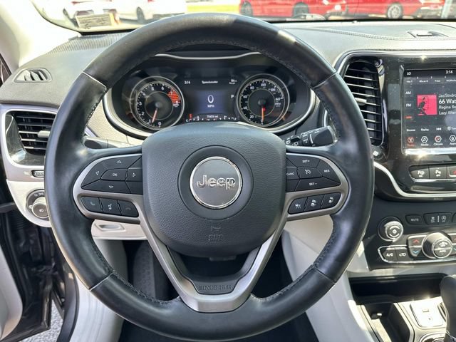 Used 2021 Jeep Cherokee Limited FWD image 29
