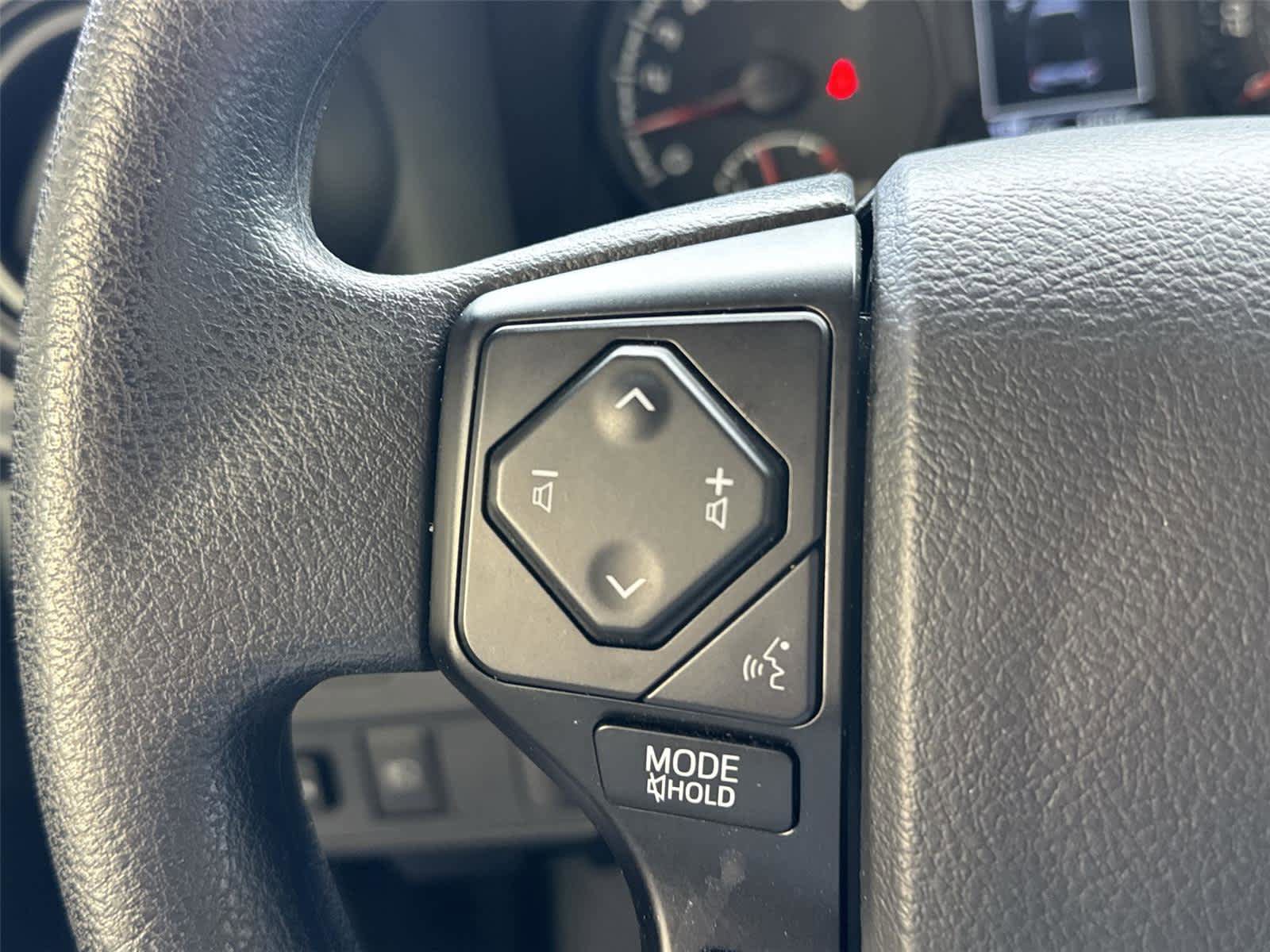 Used 2023 Toyota Tacoma SR AWD/4WD image 22