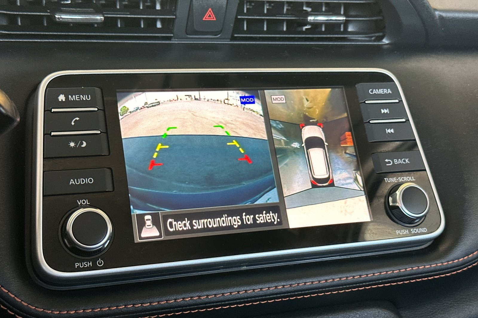 Used 2020 Nissan Kicks SR FWD image 19
