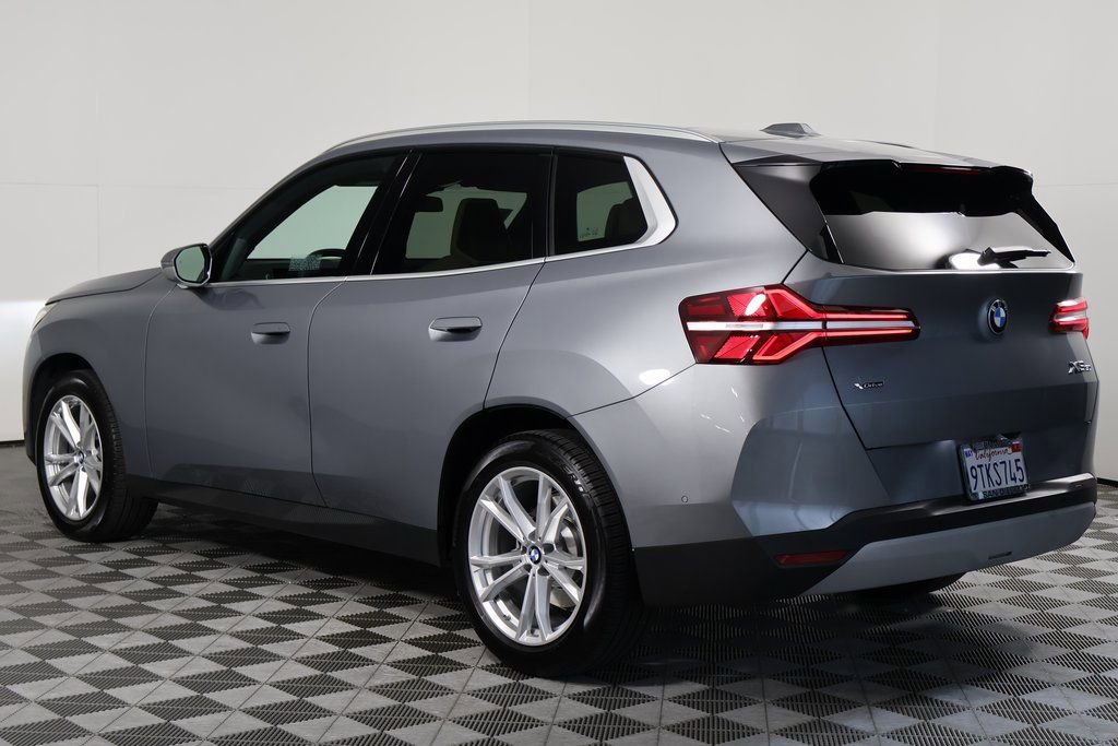 Used 2025 BMW X3 xDrive30i w/ Convenience Package image 6