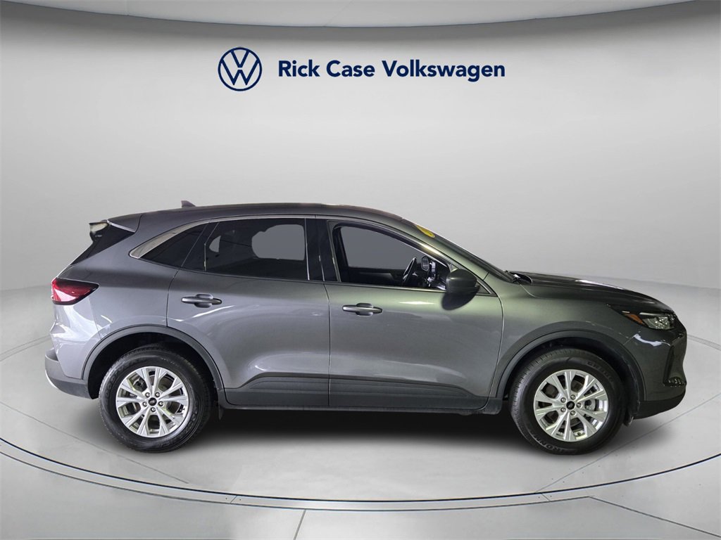 Used 2024 Ford Escape Active image 3