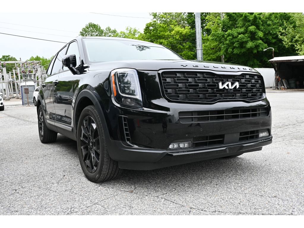 Used 2022 Kia Telluride SX w/ Nightfall Edition Package AWD/4WD image 2