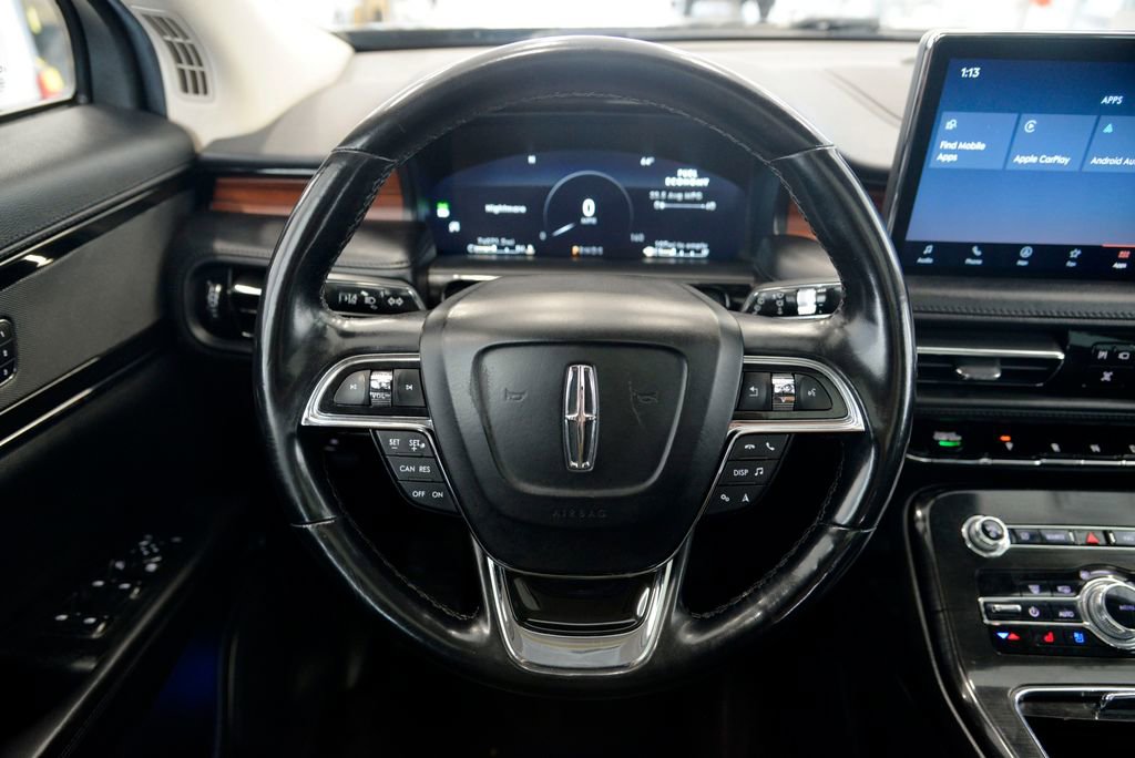 Used 2023 Lincoln Nautilus Reserve AWD/4WD image 19