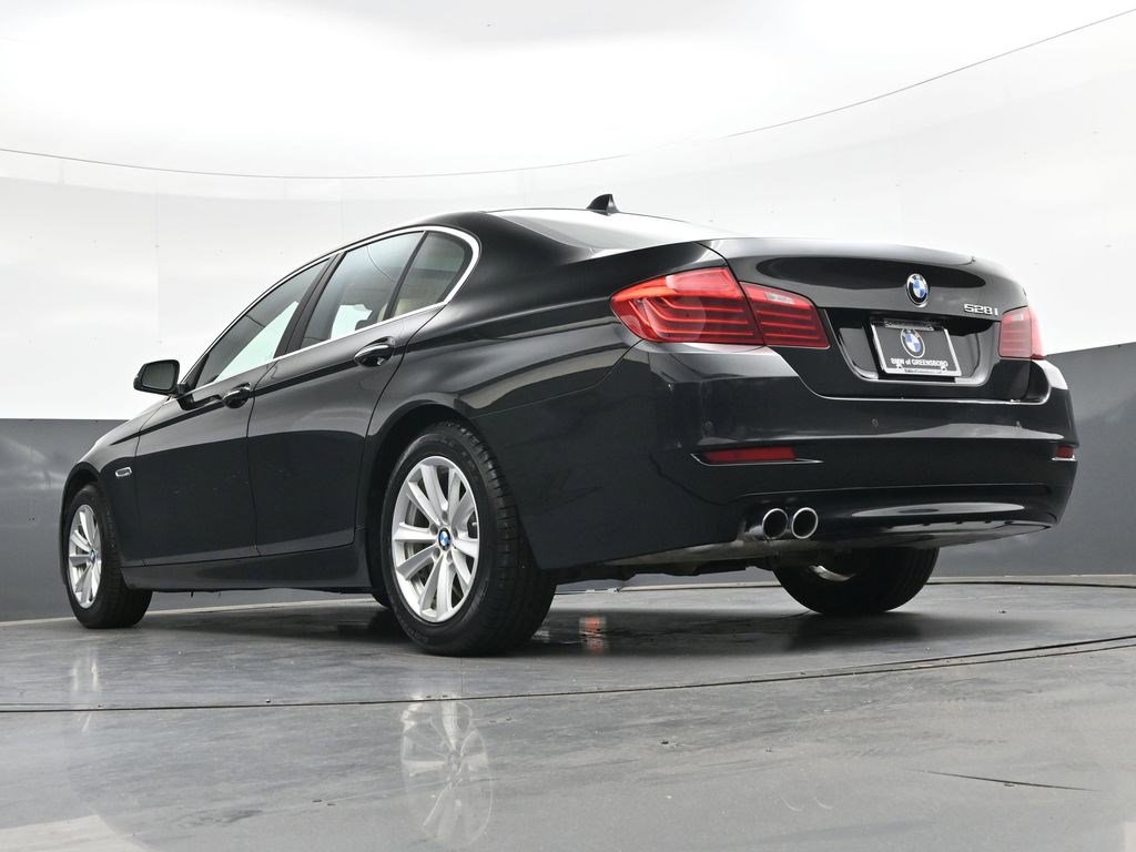Used 2016 BMW 528i Sedan RWD image 34