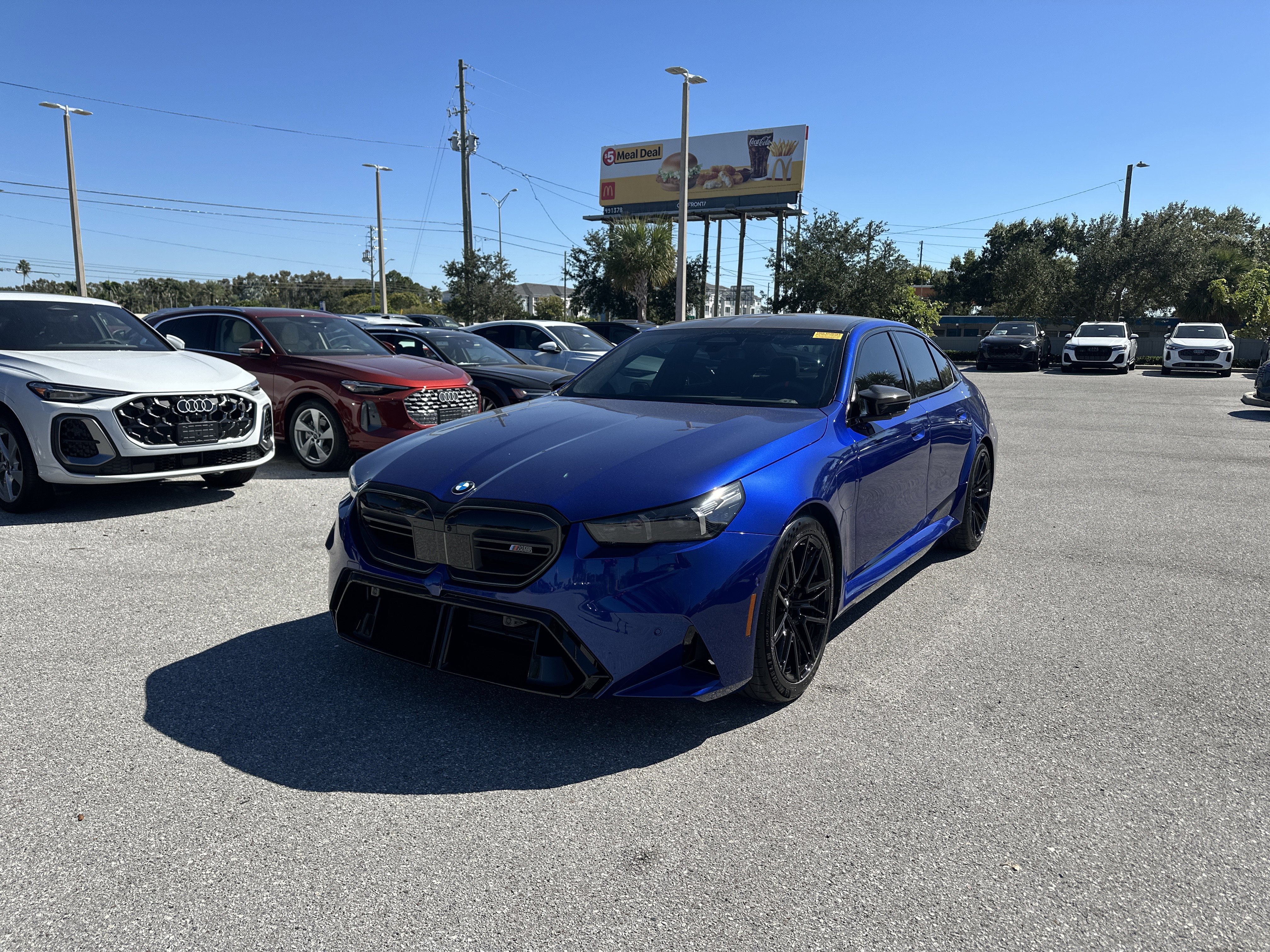 Used 2026 BMW M5 w/ Carbon Package image 3