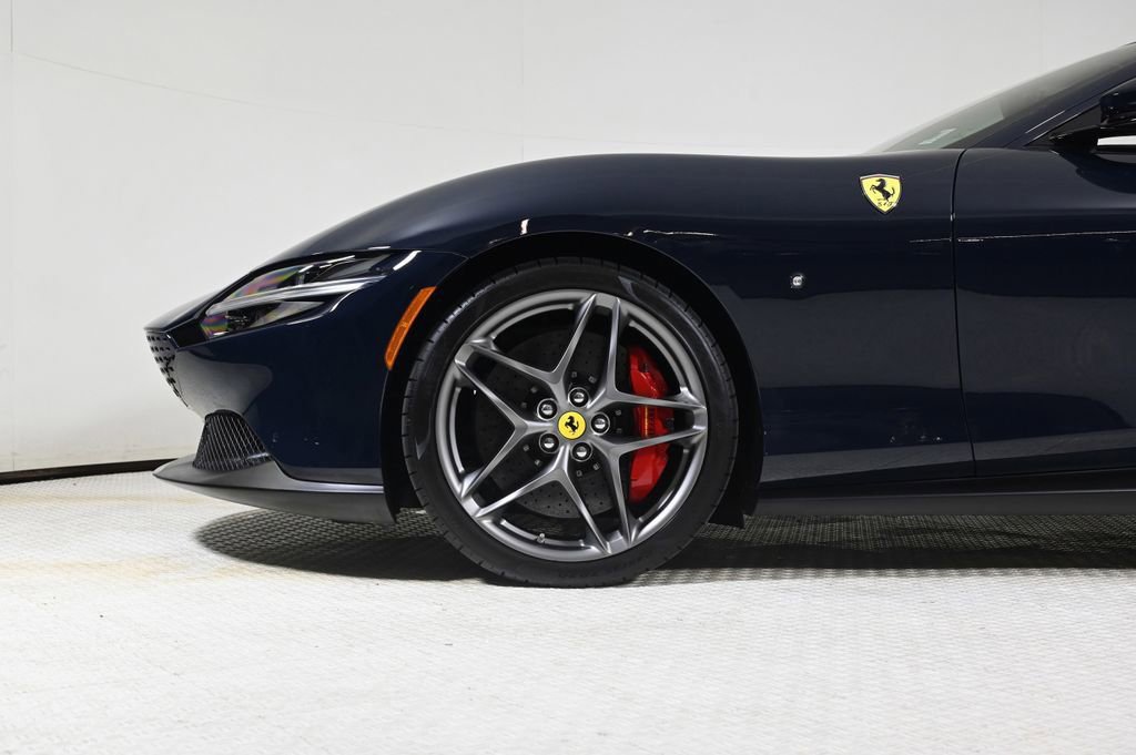 Used 2021 Ferrari Roma image 35