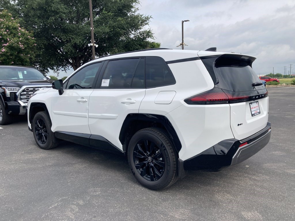 New 2026 Toyota RAV4 SE FWD image 7
