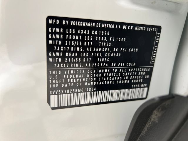 Used 2024 Volkswagen Taos S image 27