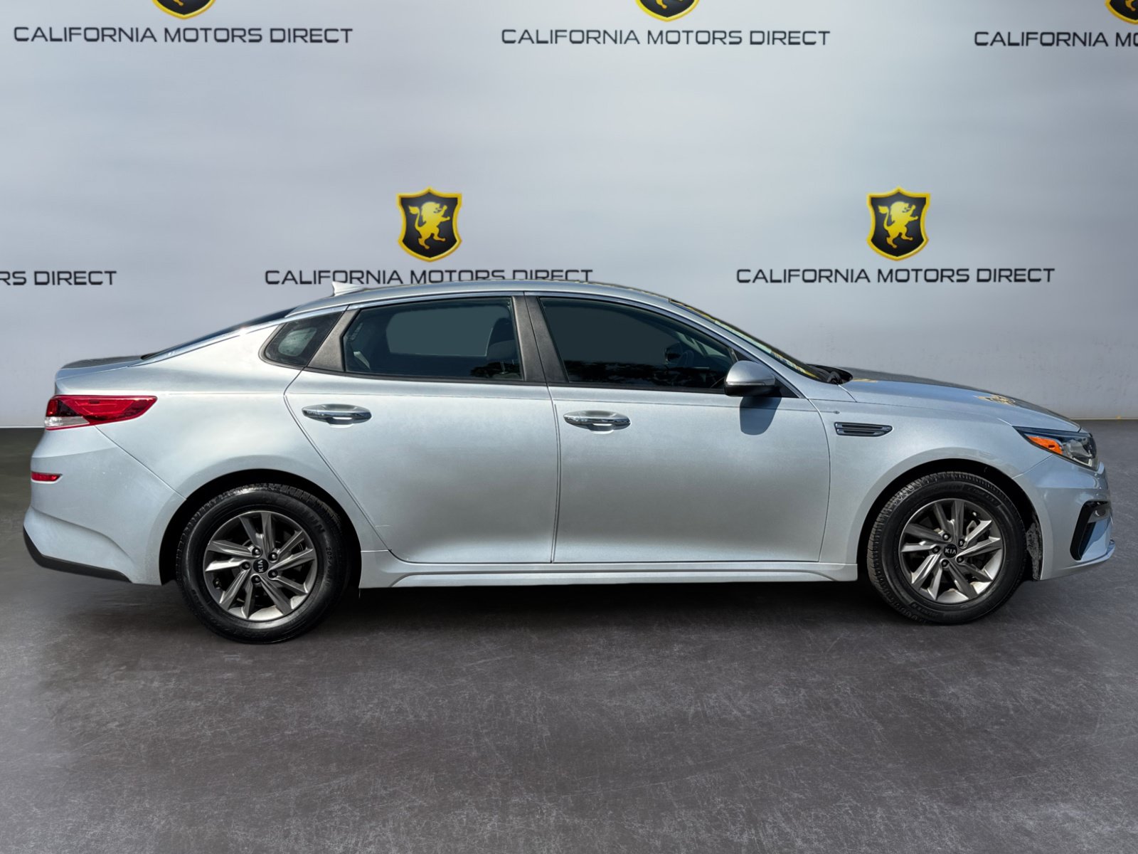Used 2020 Kia Optima LX FWD image 6