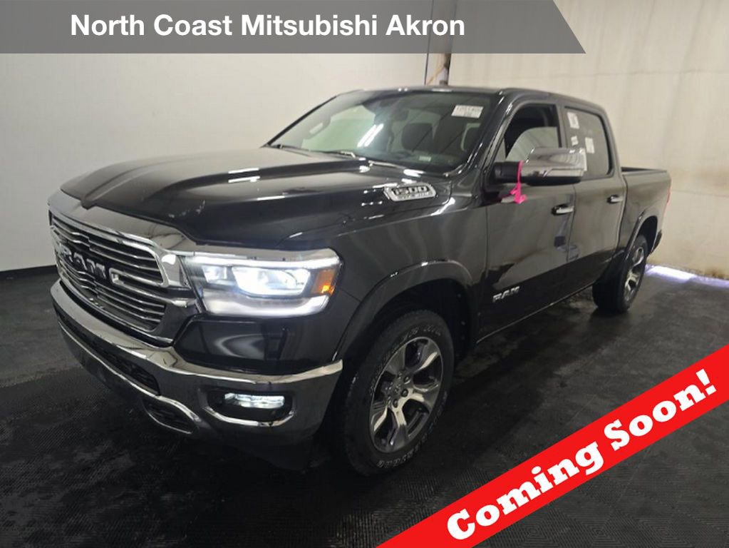 Used 2022 RAM 1500 Laramie AWD/4WD image 1