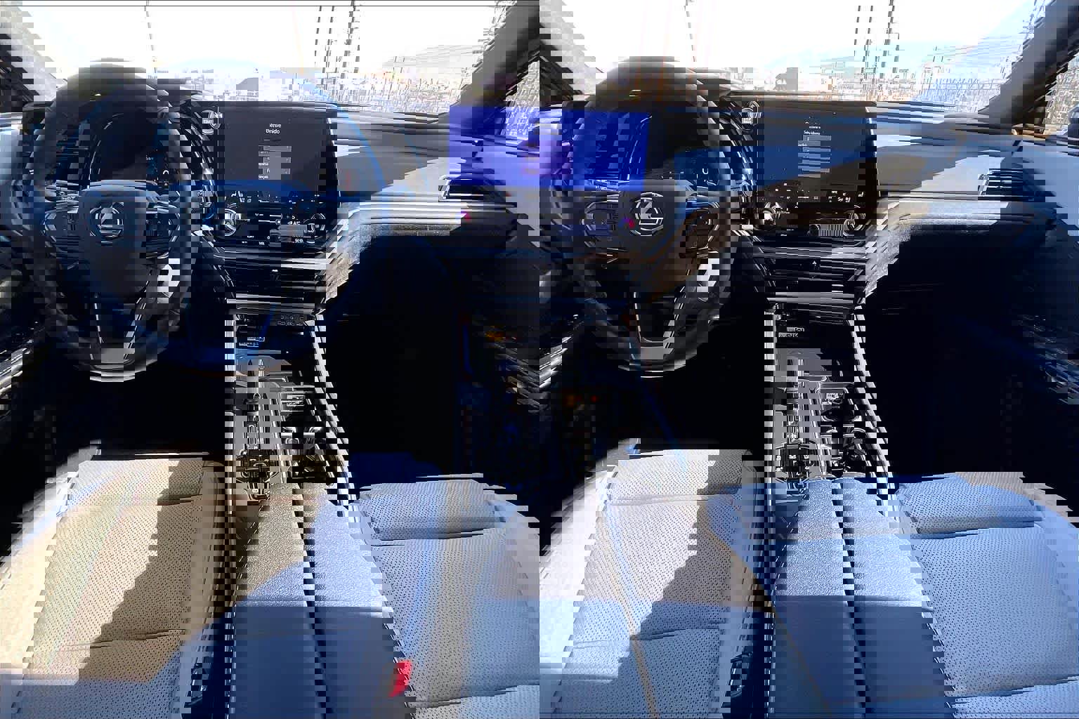 Used 2025 Lexus TX 350 AWD w/ Technology Package image 13