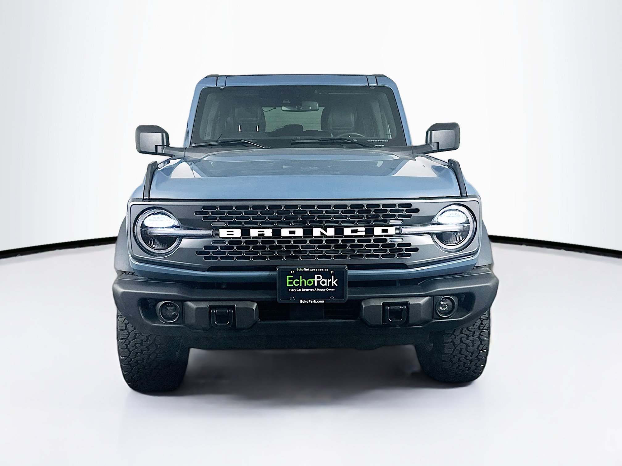 Used 2025 Ford Bronco Badlands AWD/4WD image 2