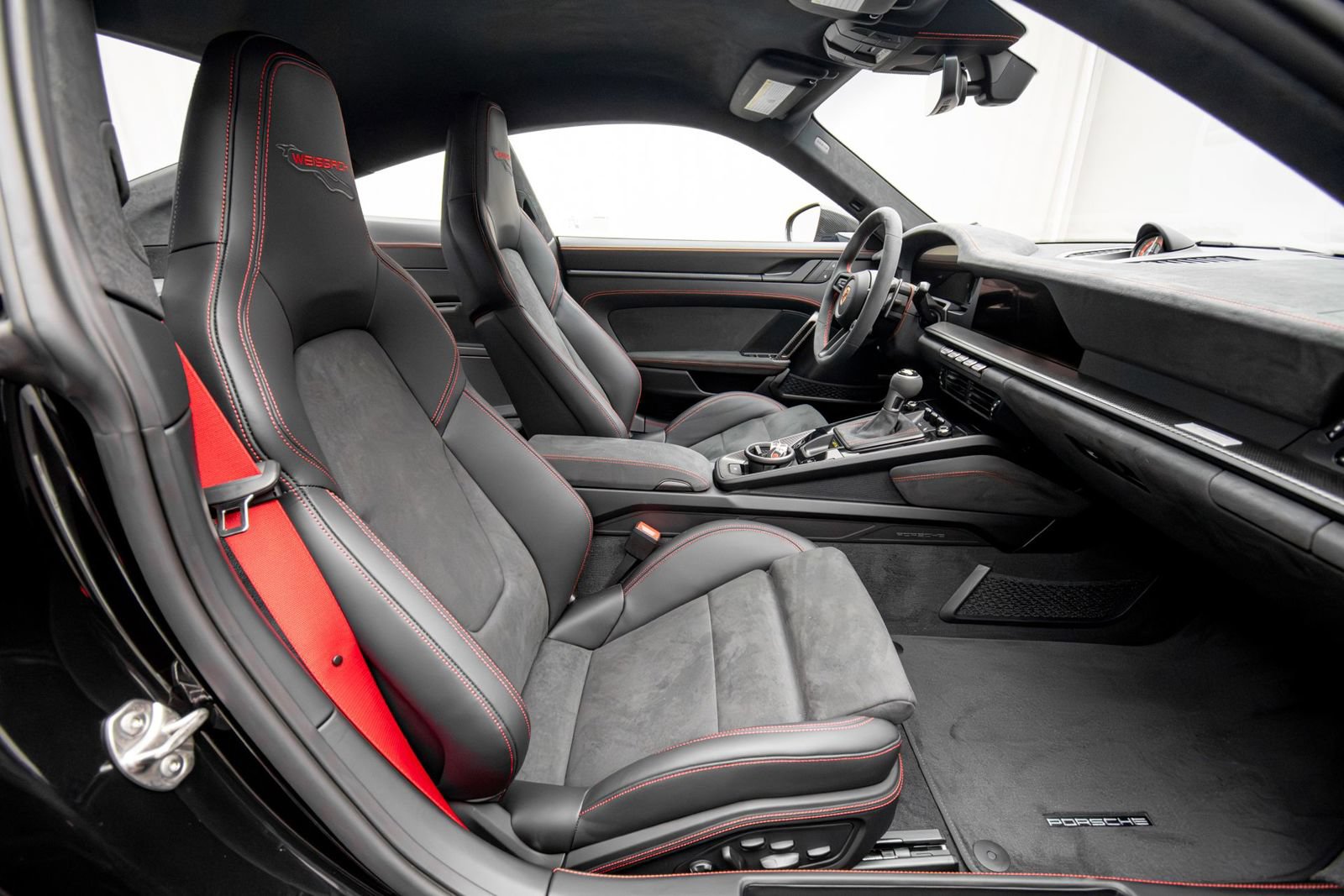 Used 2026 Porsche 911 GT3 RWD image 14