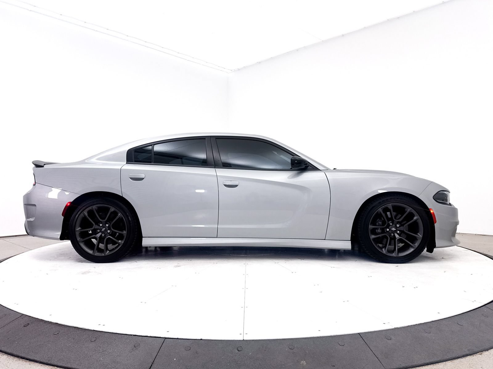 Used 2023 Dodge Charger Scat Pack RWD image 40