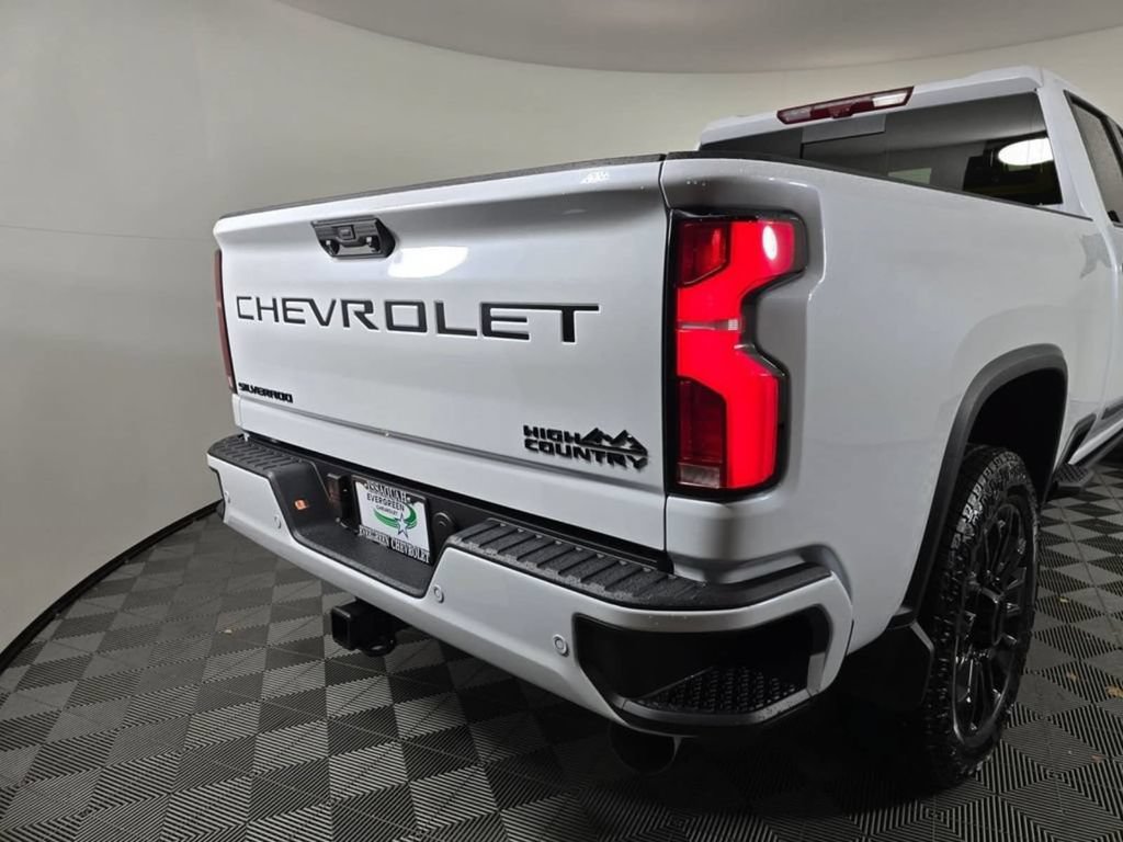 New 2026 Chevrolet Silverado 2500 High Country w/ High Country Premium Package AWD/4WD image 15