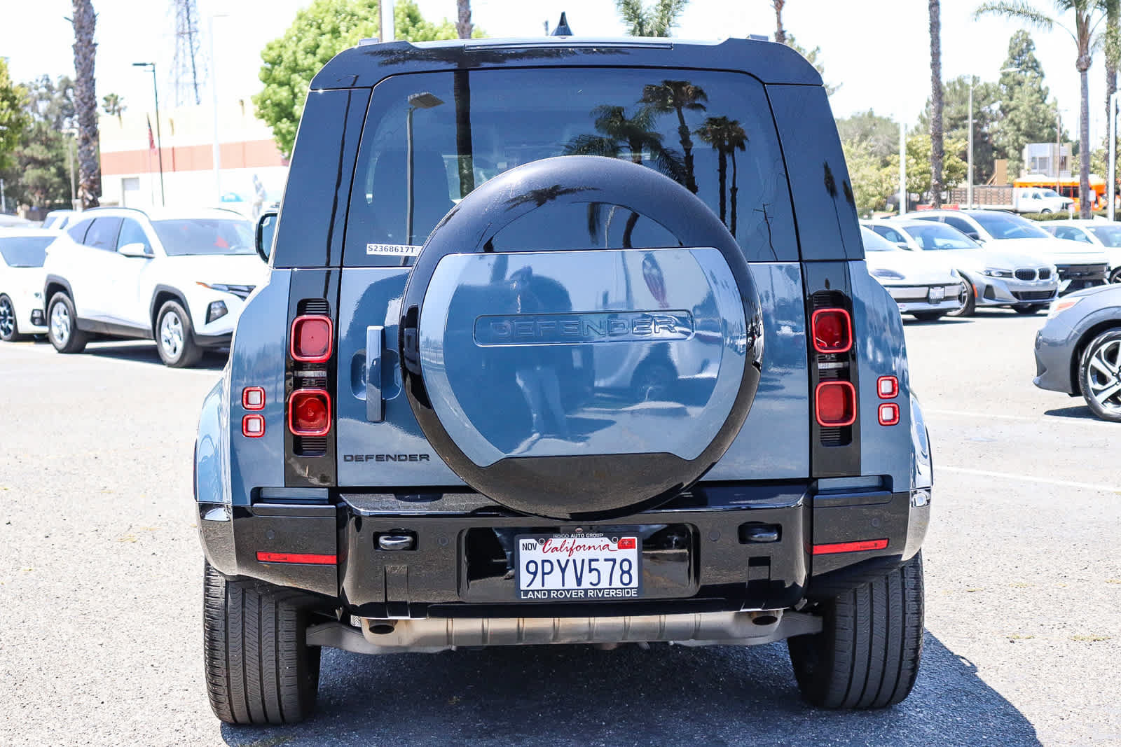 Used 2025 Land Rover Defender 110 X-Dynamic SE AWD/4WD image 8